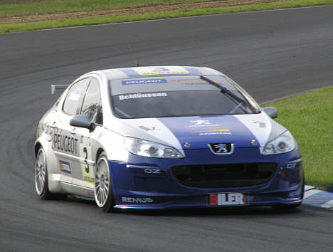 Det bliver to Peugeot 407 modeller som denne Autoforum Racing Team Silkeborg stiller op med i 2007.